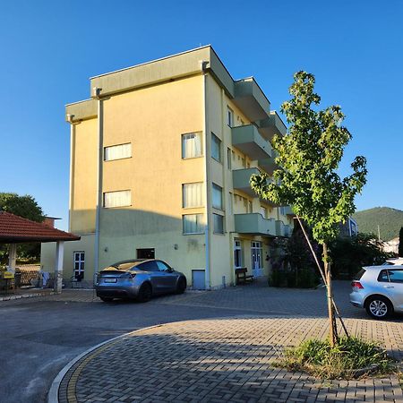Boutique Hotel Phoenix Medugorje Luaran gambar